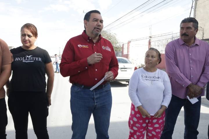 Entrega SUMA pavimentación de calle Zafra en El Granjero