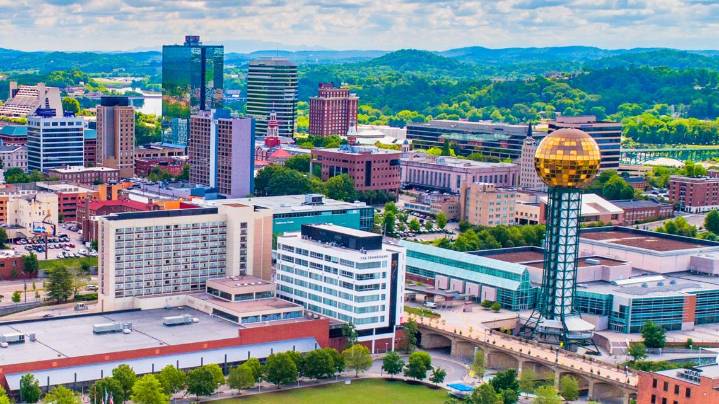 Regional leaders announce 'Breathe' climate plan for Knoxville area