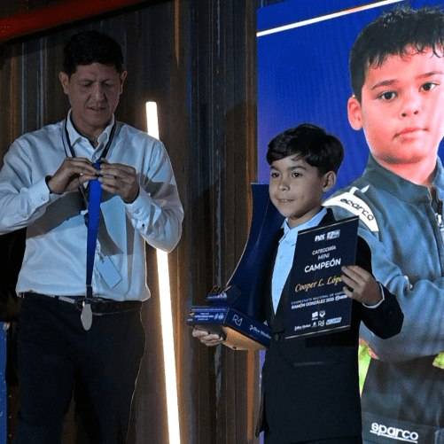 El Campeonato Nacional de Karting concluyó con una actividad especial en Caracas