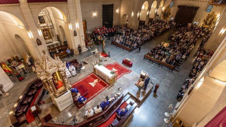 San Nicolás se llena de devoción por el doctor Pedro Herrero