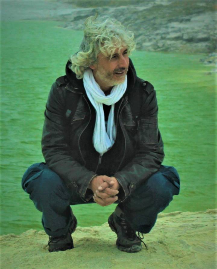 Al pie del volcán’, el documental desde la pasión y la tierra