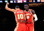 Mouhamed Gueye, 21 puntos en triunfo aplastante de los Hawks 122×102 sobre Lakers