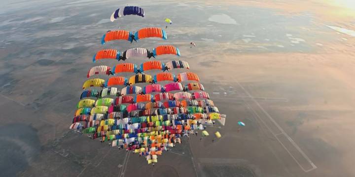 South Georgia man helps organize world-record-breaking skydiving event