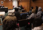 Los acusados declaran que se limitaron a «rezar en bajo» frente a la clínica abortista de Vitoria