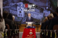 Azcón reivindica el "orgullo aragonés" en el 75º aniversario de la Hermandad de San Juan de la Peña