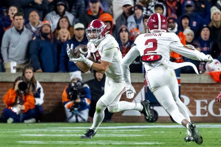 Alabama football ranked No. 10 in AP, coaches poll rankings top 25 after Auburn win