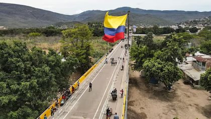 Demandan ante la Corte Constitucional memorando suscrito entre Colombia y Venezuela