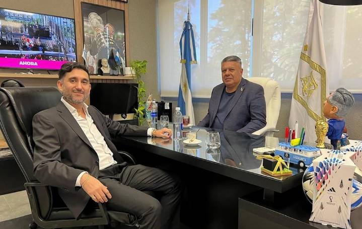 El Gobierno denunció por lavado de dinero y evasión al financista ligado al Chiqui Tapia