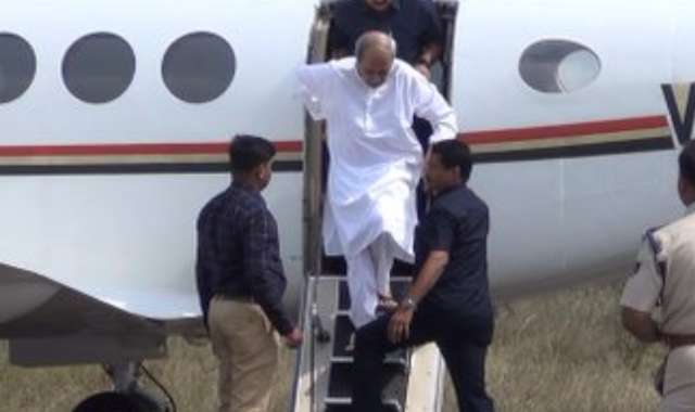 Flying Squad Inspects Naveen Patnaik’s Helicopter During Campaign Visit in Nuapada