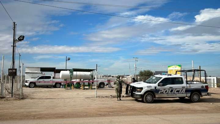 Mujer Encuentra su Hijo Muerto en Gasera de Mexicali; Fue a Relevarlo Como Velador
