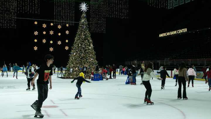 Coastal Christmas: Here's when you can ice skate at Hilliard Center