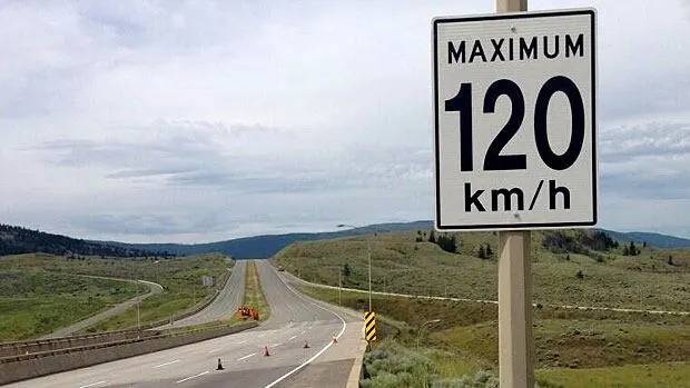 Alberta launches survey to gather opinions on hiking speed limit to 120 km/h