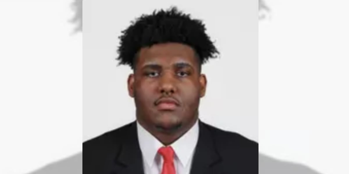 UGA football player accused of going 100 mph during police chase with 2 kids in the car