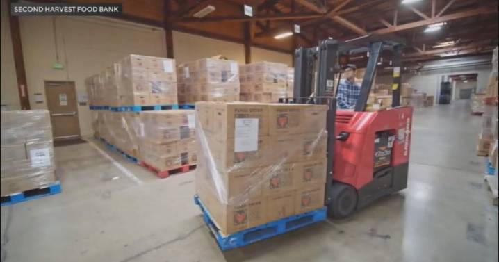 Irvine food bank preparing for SNAP funding lapse with extra deliveries, extended hours