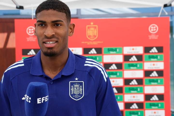 Mosquera sobre escoger a España o Colombia: «Estoy muy tranquilo»