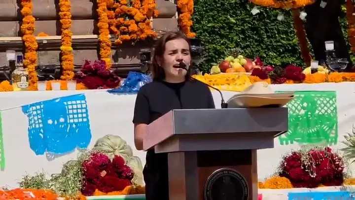 Grecia Quiroz podría asumir la alcaldía de Uruapan tras el asesinato de su esposo