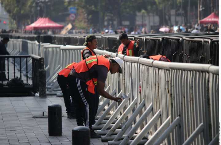 Cercan Palacio Nacional ante movilizaciones de la Generación Z y de la CNTE