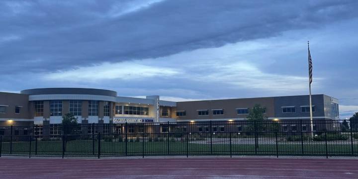 Dakota Valley school placed on lockdown, subject apprehended
