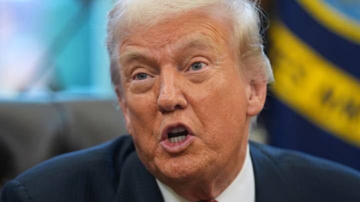 Trump says he’ll meet with Putin and Zelensky when peace deal is finalized