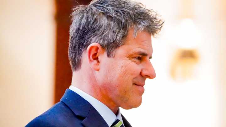 Indiana Senate won't meet to redistrict, stopping Trump's Indiana push