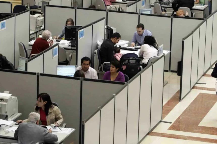 En lo que va del año, se perdieron más de 15.000 empleos en la administración pública