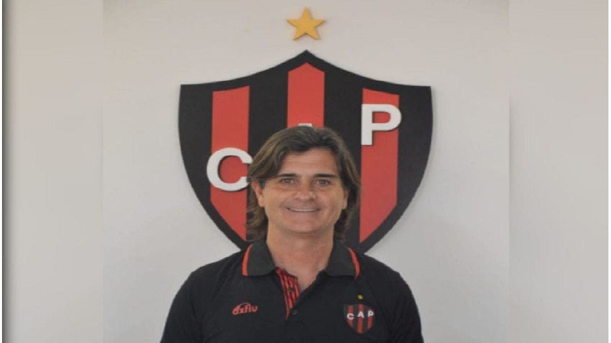 Oficial: Rubén Forestello es el nuevo DT de Patronato