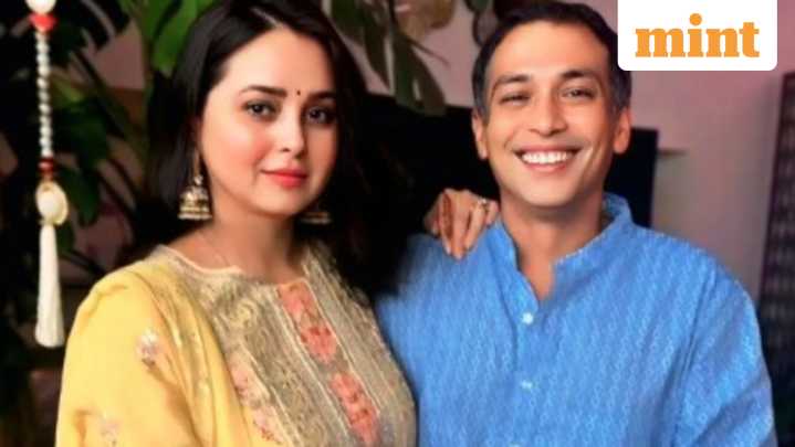 Who is Samaresh Singh? Rohini Acharya's investment banker husband in focus