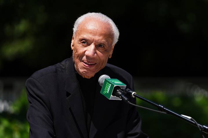 Ex-Knicks coach Lenny Wilkens dies at age 88