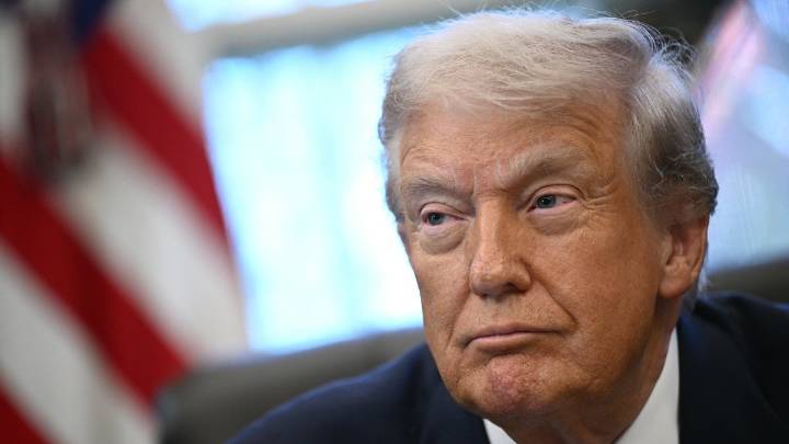 "Débiles y patéticos": Trump carga contra los republicanos de Indiana por no redibujar el mapa electoral del estado