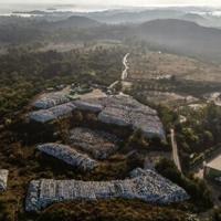 As clock ticks down, Greece tries to clean up its act on waste