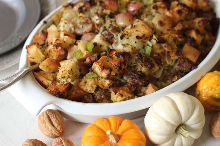 16 stuffing recipes to dress up your Thanksgiving table