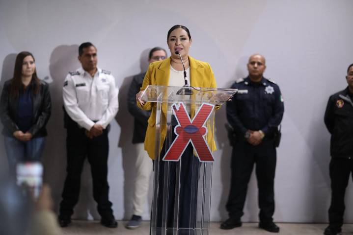 Presentan logística para proyección del concierto de Juan Gabriel en la Plaza de la Mexicanidad