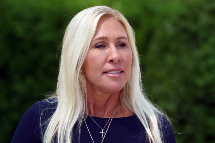 Trump critica la trayectoria de Marjorie Taylor Greene pero dice que siempre la apreciará