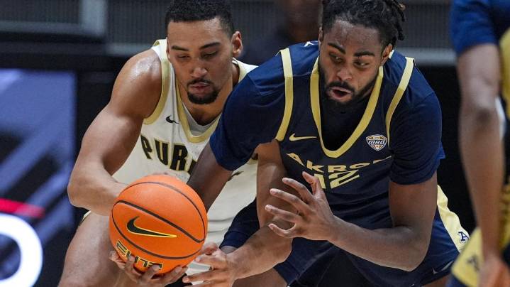 Kaufman-Renn and Cluff lead No. 2 Purdue to a dominant 97