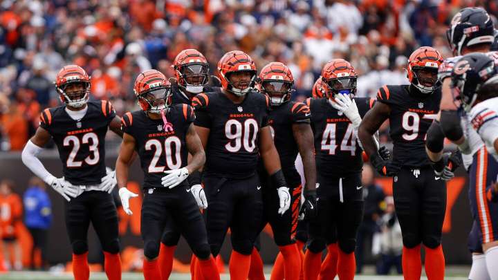 At nine in a row, Bengals have tied the longest streak for allowing at least 27 points per game