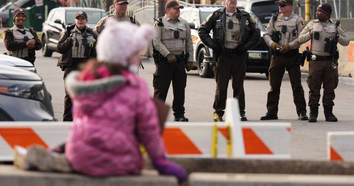 Judge's blistering opinion details use of force in Chicago