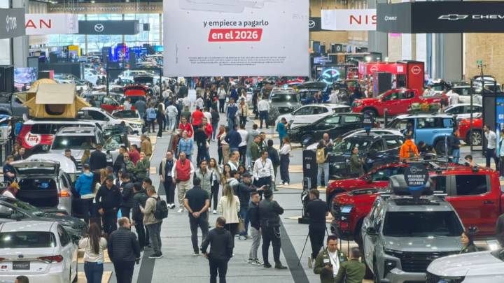 ¿Carro eléctrico o carro híbrido? Cuál es la verdadera tendencia en Colombia y a qué opción debería apuntarle