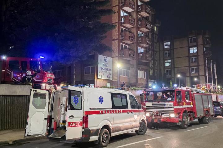 Autoridades bosnias reportan 11 muertos y más de 30 heridos en el incendio en casa para ancianos