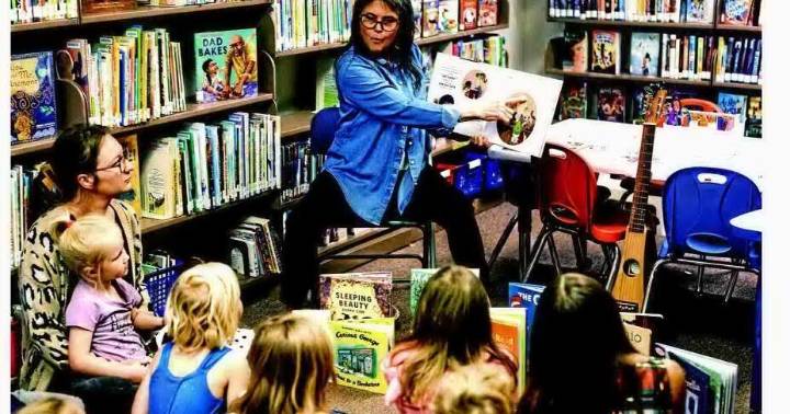 Stalling economy and federal cuts hit rural libraries