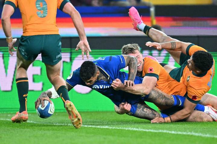 Con tres argentinos involucrados. Una mano para los Pumas antes del test match con Gales: Italia superó a Australia