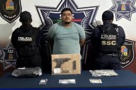 Con un arma de fuego y con presuntas sustancias prohibidas detienen a un hombre en Cancún