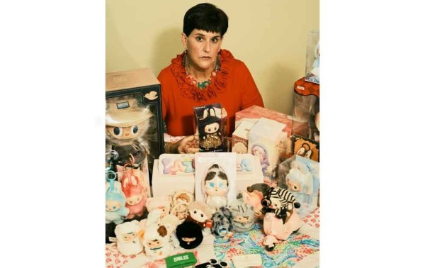 Las ofertas irresistibles los endeudaron. Ahora intentan controlar sus gastos excesivos