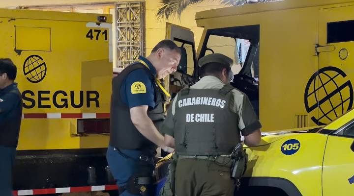 Hombre muere tras ser atropellado por camión de valores frente al Teatro Oriente en Providencia
