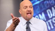 Jim Cramer worries about tech insider selling, AI 'mania'