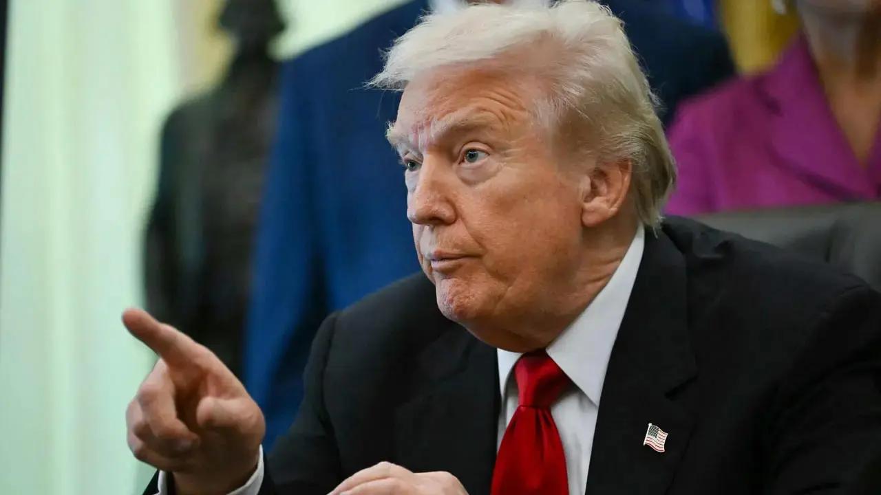 Donald Trump orders investigation into Epstein's ties to Democrats