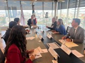 Alta prioridad para México que EU retire aranceles a vehículos pesados; “violan el T