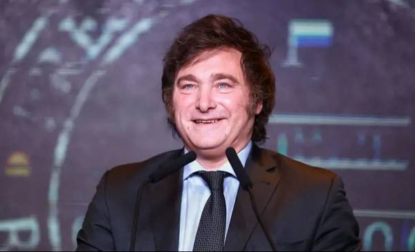 Javier Milei: “El socialismo es un fenómeno empobrecedor y violento"