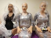 Francia investiga a plataformas por “muñecas” con apariencia infantil,