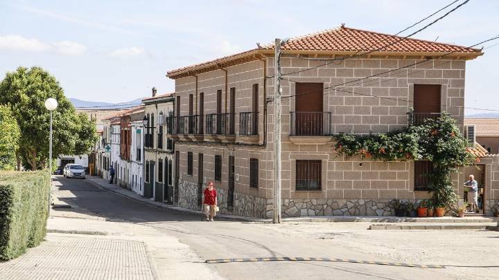 Cáceres busca su futuro en 100 Kairos: el programa que quiere evitar que los pueblos apaguen sus luces