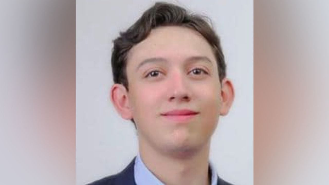 Desaparición de Carlos Emilio: fiscalía de Sinaloa asegura que salió caminando del bar y abordó una camioneta